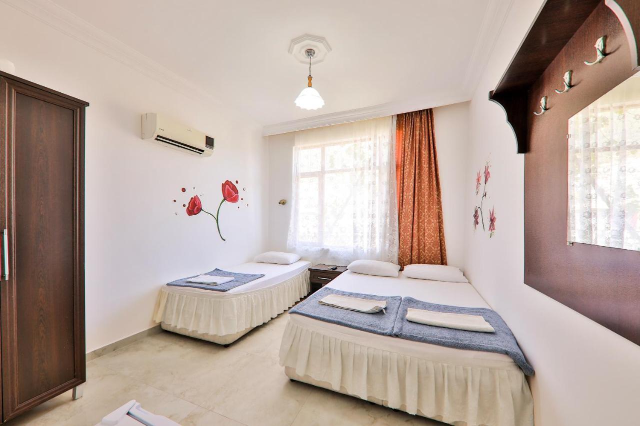 Santosa Pension Kaş Luaran gambar